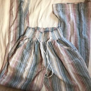 Beach’s Flowy Pants